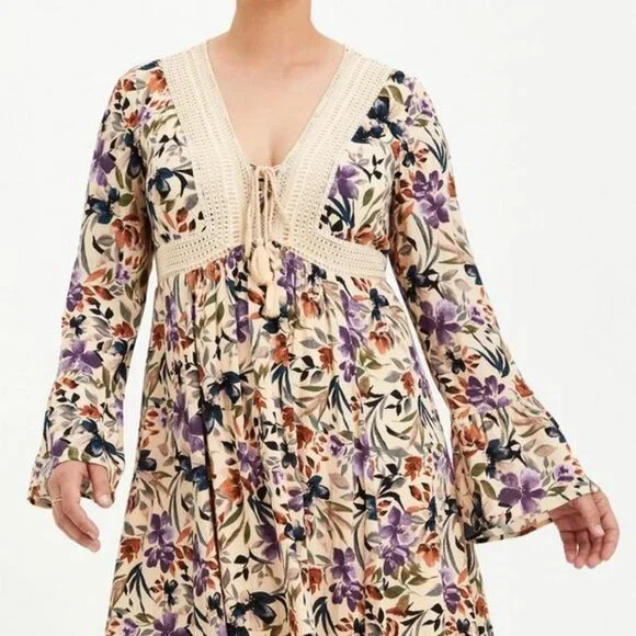 Torrid 3 Floral Mini Dress - Picture 6 of 10